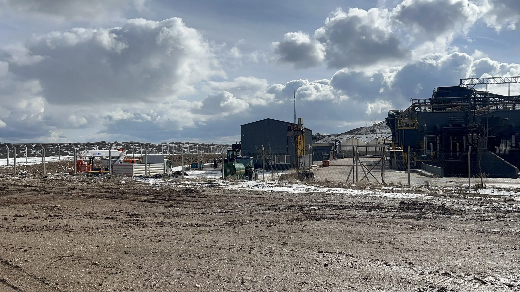 Eskişehir'de şehir çöplüğünde bebek cesedi çıktı! Ayrıştırma tesisinde bir poşetin içinde yeni doğmuş bebek cesedi çıktı