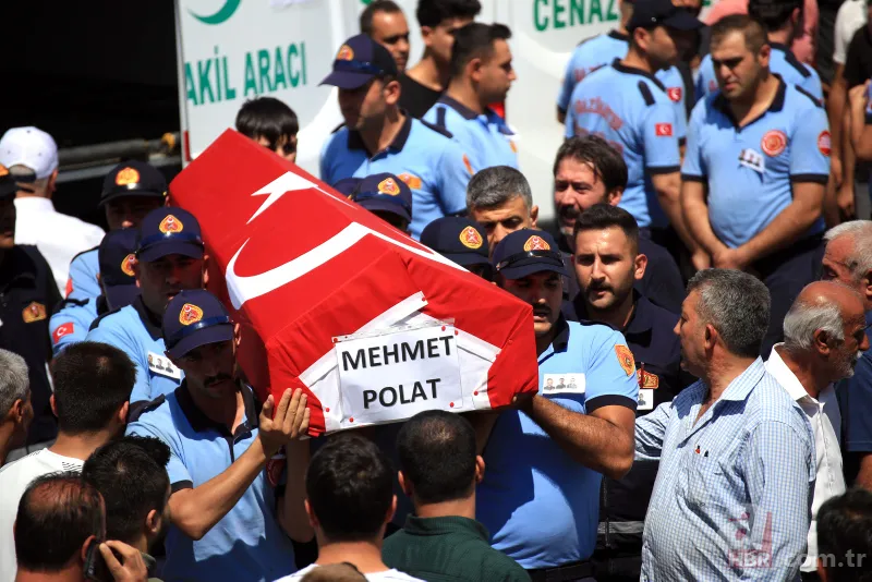 Gaziantep'teki kazada hayatını kaybedenlere veda! Gözyaşları içinde uğurlandılar 22