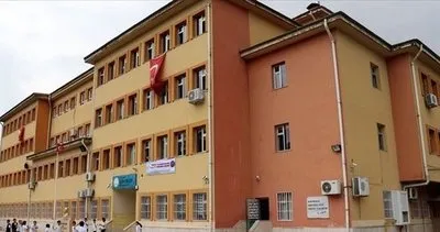 Son dakika: Okullar yarın açılıyor mu? 2 Kasım'da hangi sınıflar okula başlayacak? Yüz yüze...