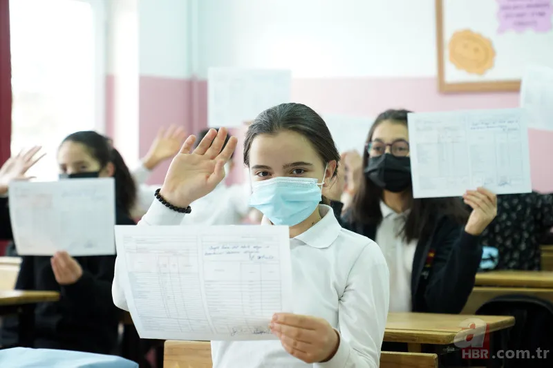 Karne tebrik mesajları 2023 | Okul öncesi, ilkokul, ortaokul, lise öğrencilerine anlamlı, komik, motivasyon kutlama sözleri! 7