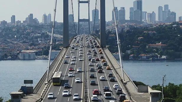 15 Temmuz Şehitler Köprüsü kapatıldı mı? 15 Temmuz Şehitler Köprüsü olayı nedir? Son dakika trafik durumu... - 2