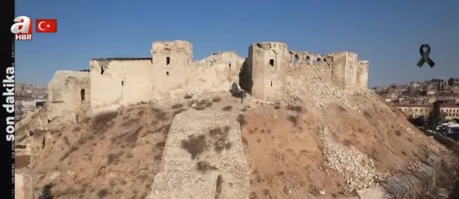 Depremde tarihi yapılar yıkıldı! Tarihi taşıyıcı eserler yerle bir oldu - 4