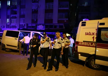 Adana'da bir evde 6 ceset bulundu
