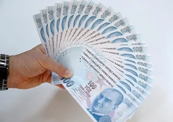 Ev kadınına emeklilik evlenene faizsiz kredi! Aile ve Gençlik Bankası'nda detaylar netleşti: Kime, nasıl ödeme yapılacak?