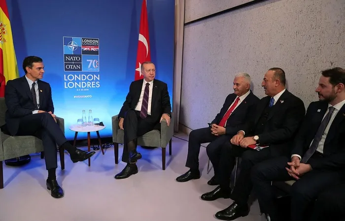 Başkan Erdoğan İspanya Başbakanı Sanchez ile görüştü