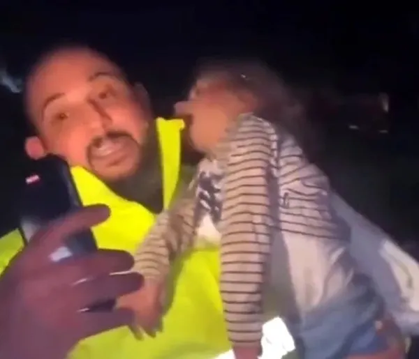 Enkazdan sağ çıkarılmıştı! Minik Azra Duru hastanede hayatını kaybetti