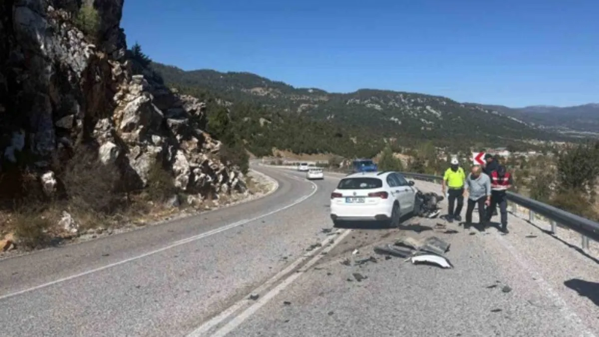 Muğla'da feci kaza: Otomobil ve motosiklet çarpıştı: 1 ölü