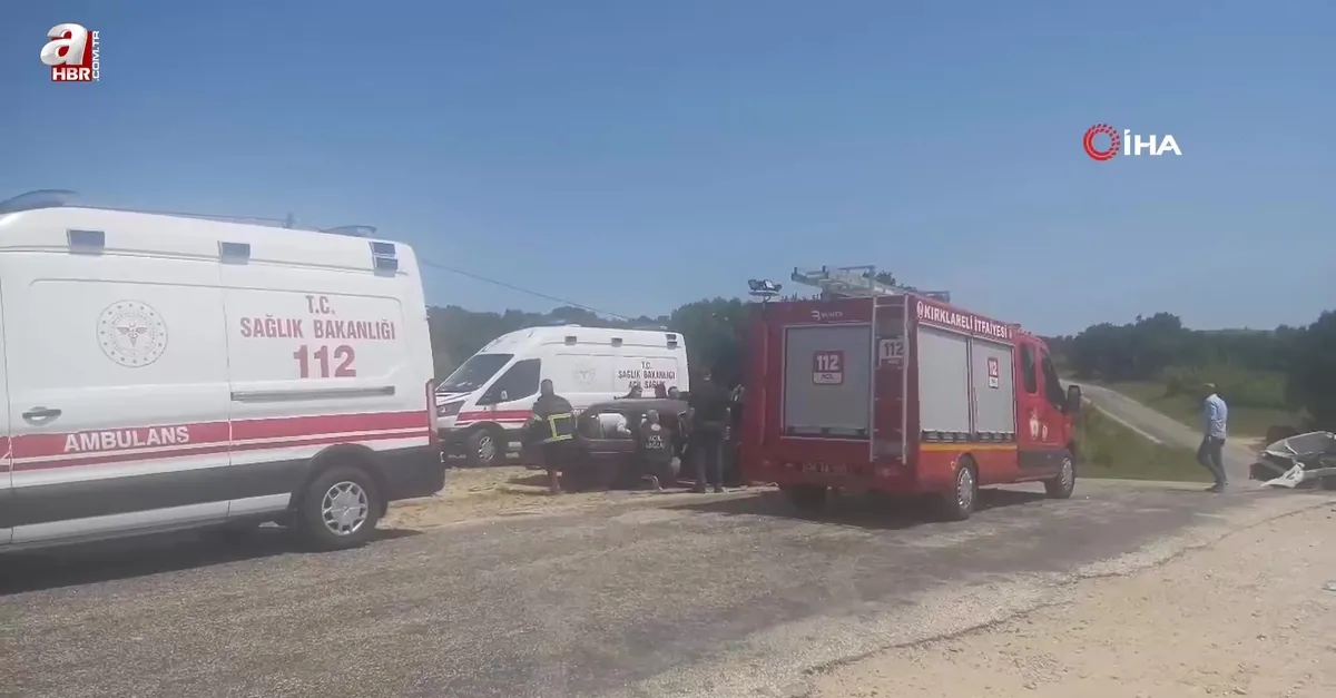 Kırklareli'nde 3 otomobil çarpıştı