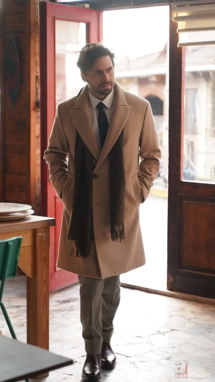 Bu dizi susmayacak! Protesto, aşk, vicdan… "Aynı Yağmur Altında" ekrana kilitleyecek! 16