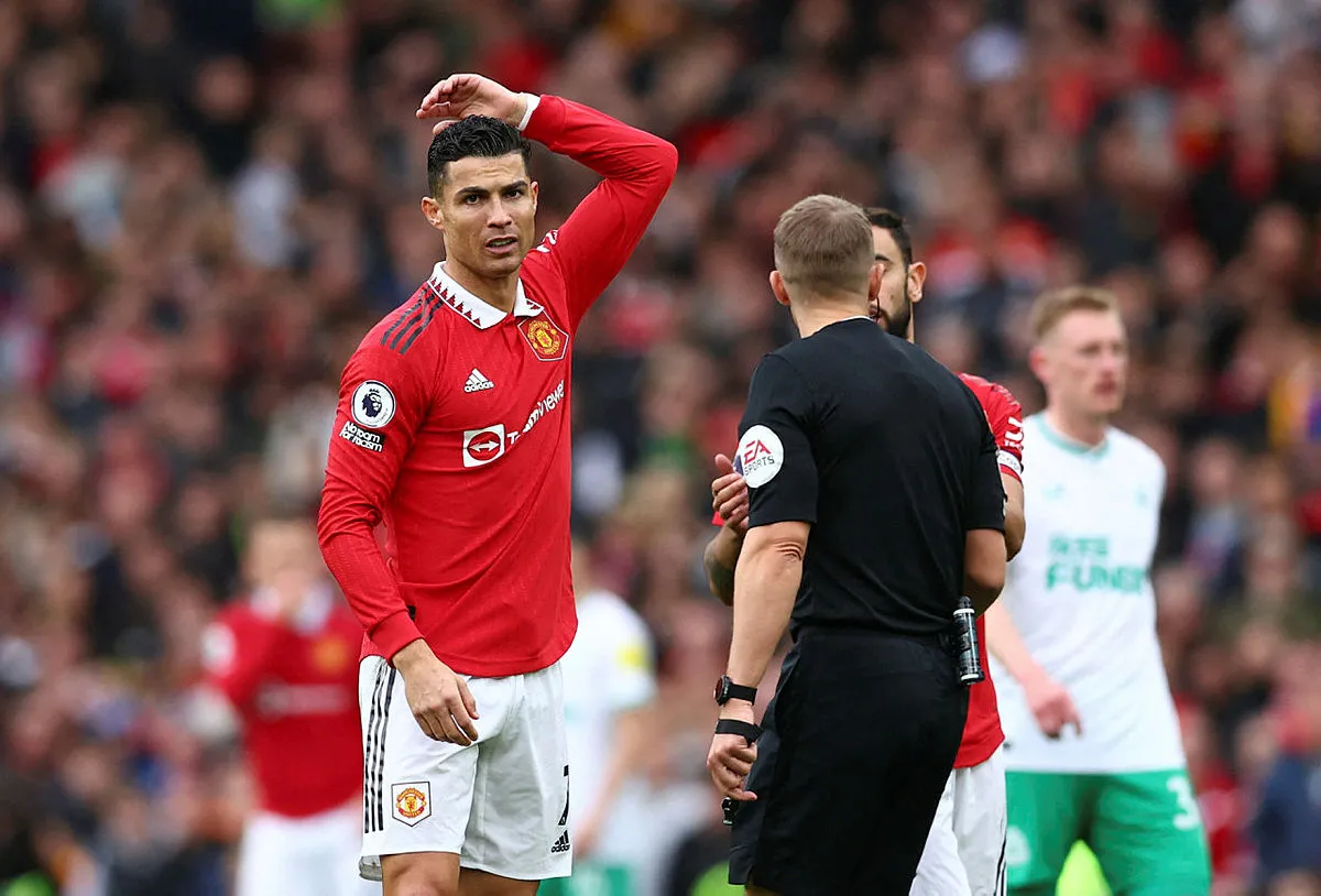 Ronaldo ile Manchester United savaşı büyüyor! Canlı yayında duyurmuştu: Galatasaray şampiyon olursa Ronaldo'yu getirecek... Görüşmeler çok sıcak