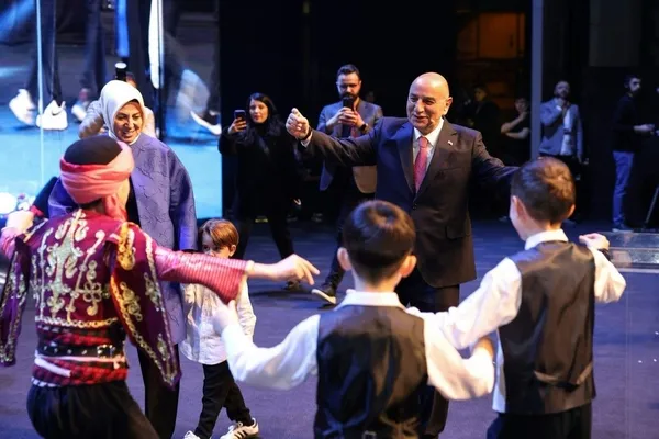 1708952601104.jpeg AK Parti Ankara adayı Turgut Altınok'tan gençlere yeni vaatler: Ücretsiz ulaşım, karşılıksız burs, öğrenci yurdu... - 4