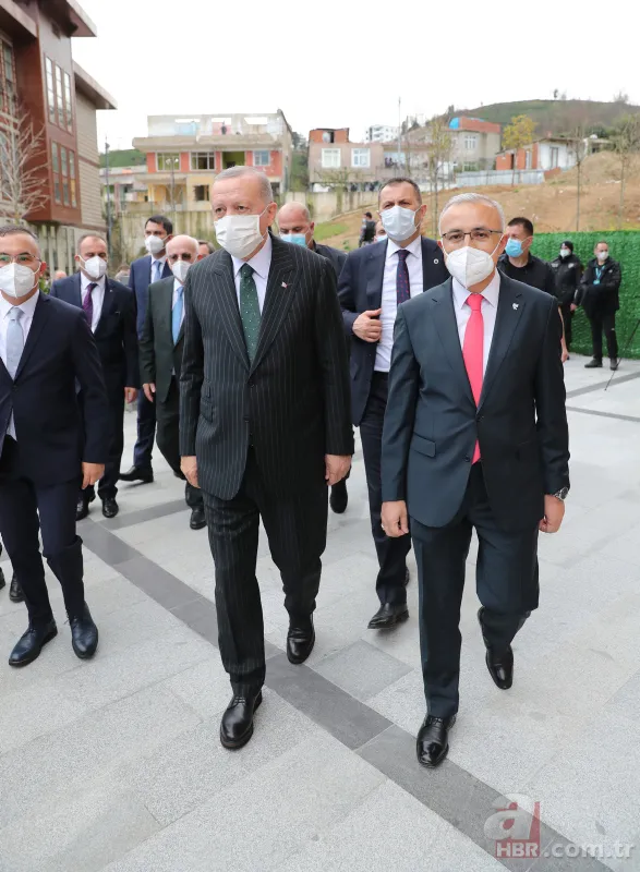 Başkan Erdoğan baba ocağı Rize'de! Ahmet Erdoğan Camii'nin açılışını gerçekleştirdi 19