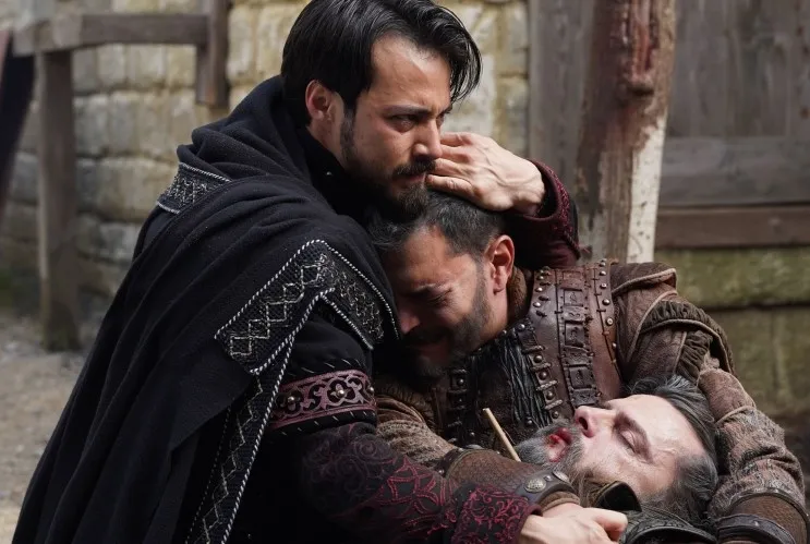 1776232568382.jpg Kuruluş Orhan yine nefes kesecek: Hem kalpler hem de kılıçlar sınanıyor! - 4