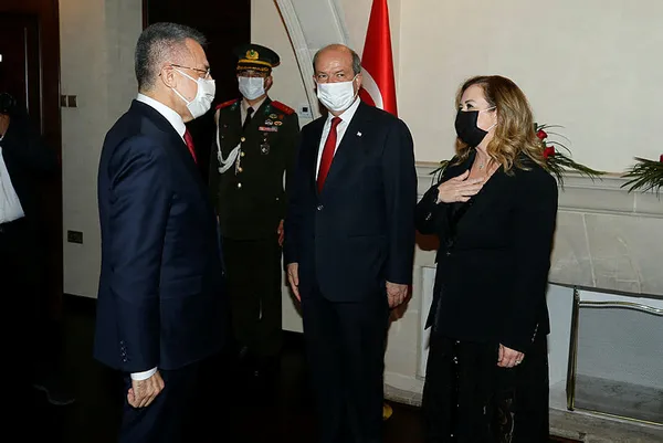 KKTC Cumhurbaşkanı Tatar'ın ilk konuğu Cumhurbaşkanı Yardımcısı Oktay oldu - 1
