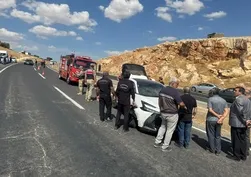 Diyarbakır Ergani yolunda feci kaza: Otomobil ile traktör çarpıştı, 4 kişi yaralandı