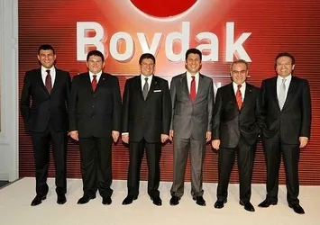 540 milyon dolar buharlaştı! FETÖ'nün finansörleriydi...