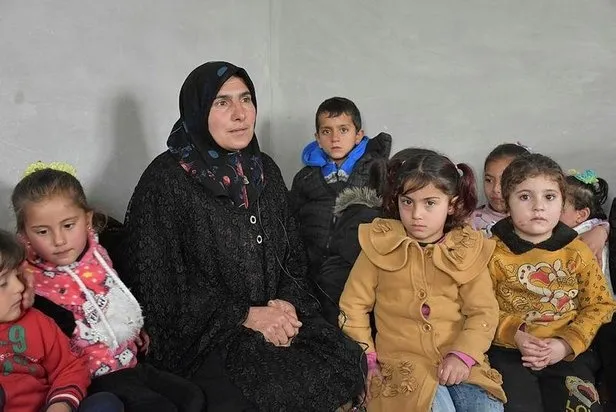 Suriyeli Mahmud'un İdlib'deki ailesi evsiz kaldı - 1