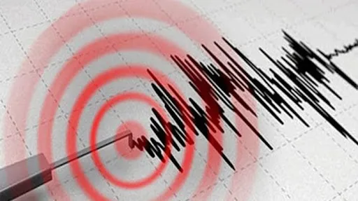 İzmir’in Karaburun ilçesi açıklarında 4,2 büyüklüğünde deprem | Son depremler