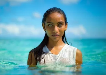 Dünyaca ünlü model Raudha Athif intihar etti