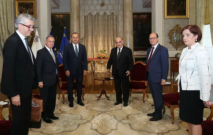 Bakan Çavuşoğlu, Malta Devlet Başkanı Vella ile görüştü - 1