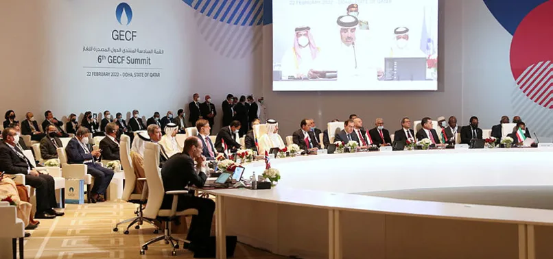 İran'dan Rusya'yı kızdıracak doğal gaz açıklaması