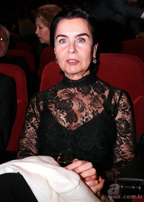 Yeşilçam’ın yıldızı Fatma Girik’ten acı haber geldi! Son isteğini böyle anlatmıştı... 8