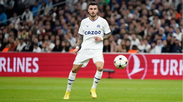 Galatasaray’da sağ bek için Fransız yıldız! Marsilya’dan Clauss için resmi temaslar başladı