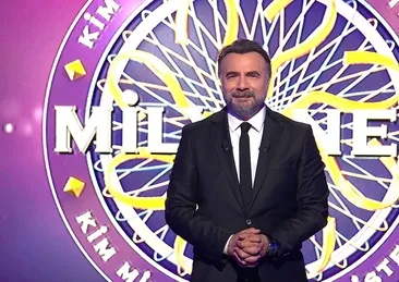 Hangi edebiyatçı Zincirlikuyu Mezarlığı’na defnedilen ilk kişidir?