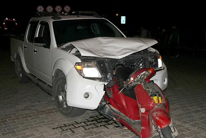 Son dakika: Muğla'da korkunç kaza! Motosiklet otomobile ok gibi saplandı - 1