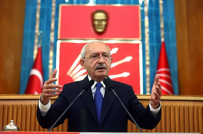 Sabah Gazetesi yazarı Mahmut Övür’den başörtüsü yorumu: Kemal Kılıçdaroğlu siyaseten ters köşe oldu!