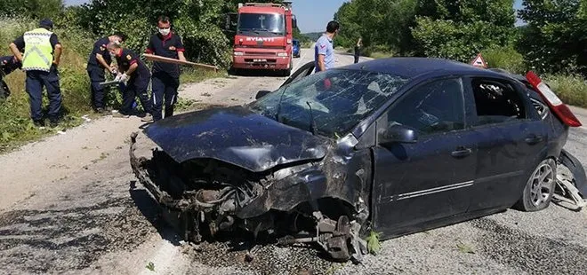 Çanakkale’de araç takla attı! 4 kişi yaralandı
