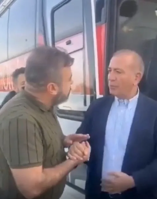 chpli-gursel-tekin-soylem-degistirdi-hdpye-bakanlik-vadetmedim-1665517388006.jpg CHP'li Gürsel Tekin söylem değiştirdi: HDP'ye bakanlık vadetmedim - 7