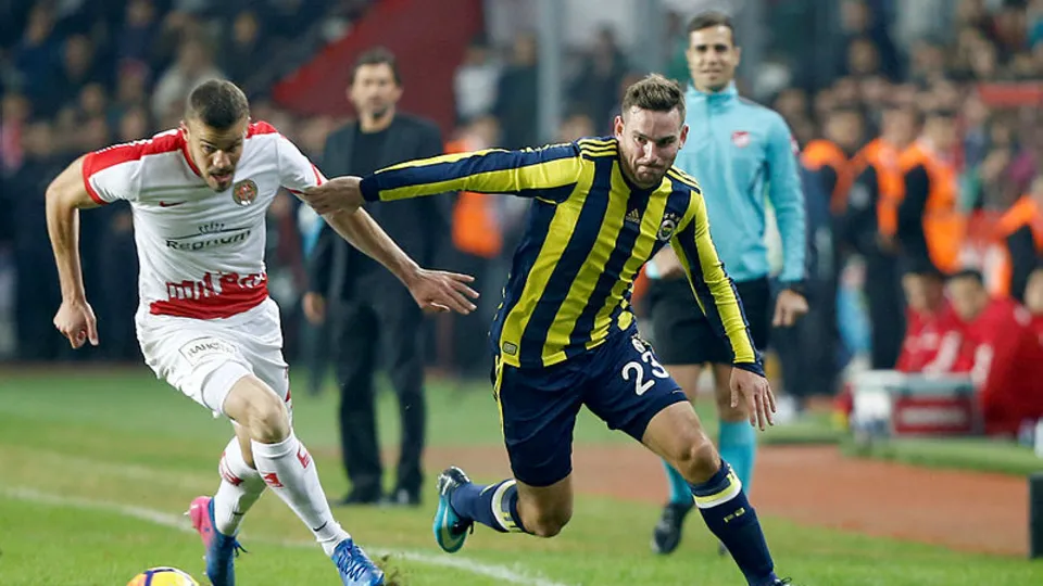 Fenerbahçe'nin yıldızı hakkında sert sözler