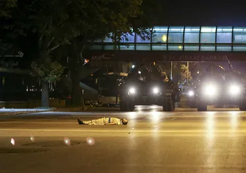 FETÖ'cü hainlerin zırhlı araçta katlettiği kahramanın kimliği belli oldu