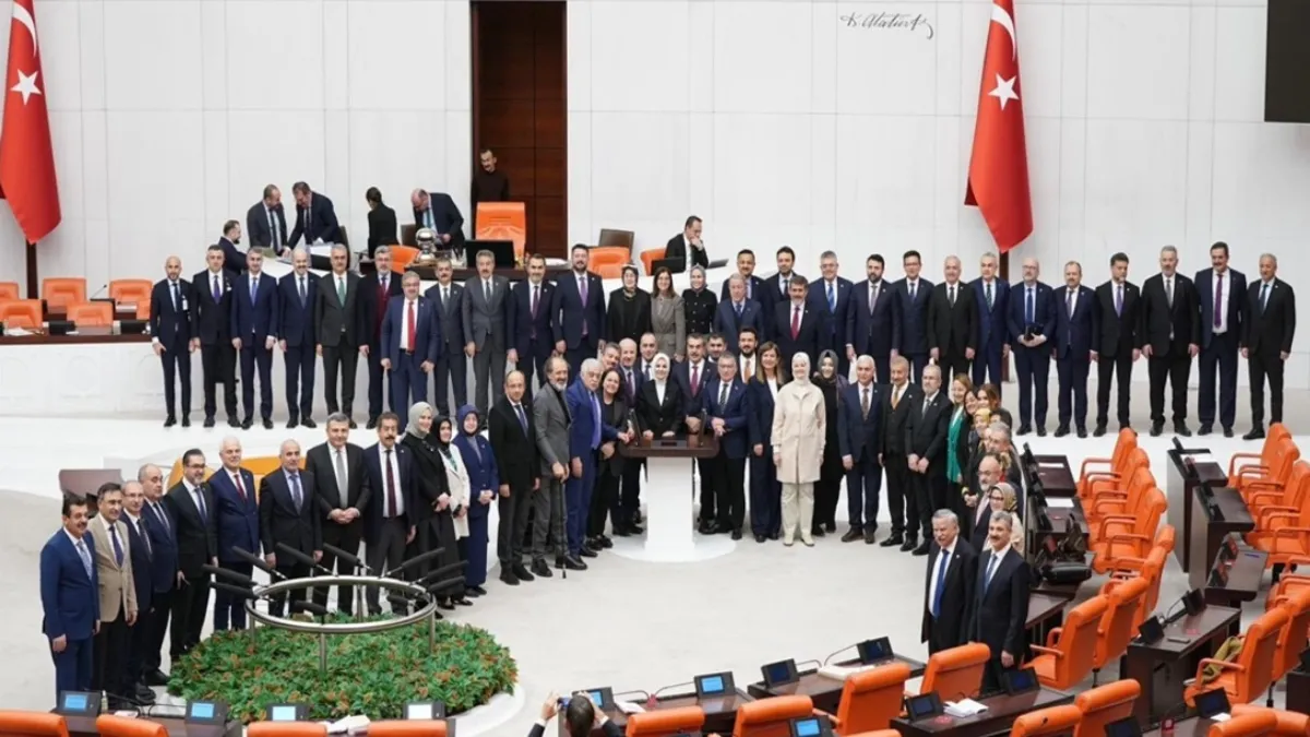 Bakan Tekin: Mesleki eğitim Türkiye'nin iktisadi ve ahlaki omurgasıdır