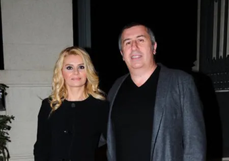 Sosyete panikte! Rıza Büyükuğur ile Güneş Büyükuğur’un evi soyuldu! Sahte belgeli kadın...