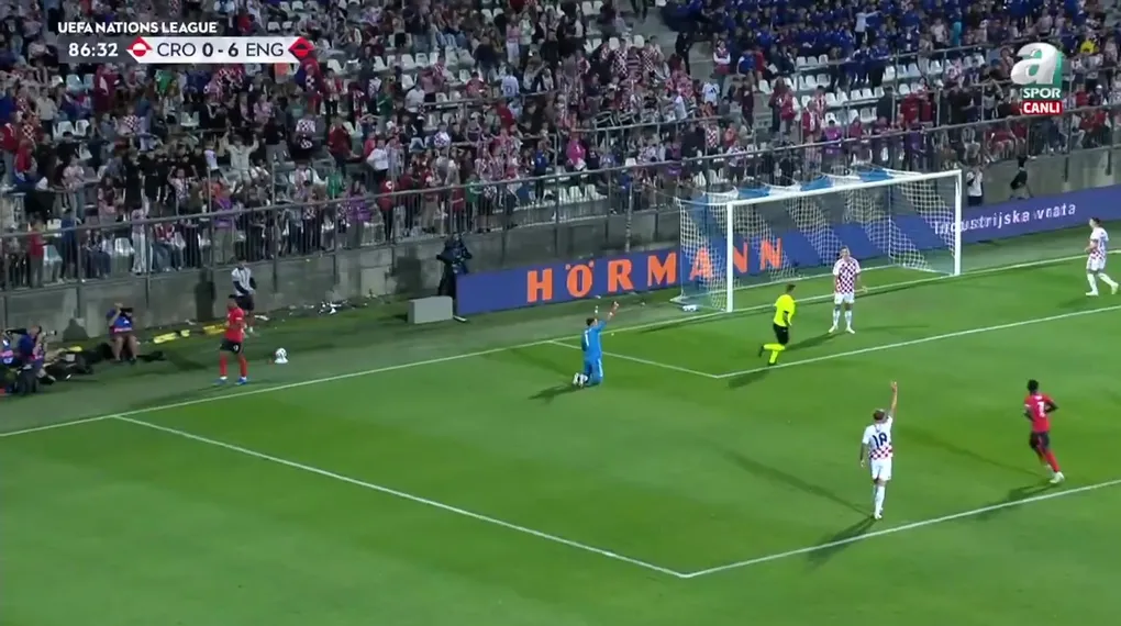 Rogers sahnede: Durum 7-0'a geldi!
