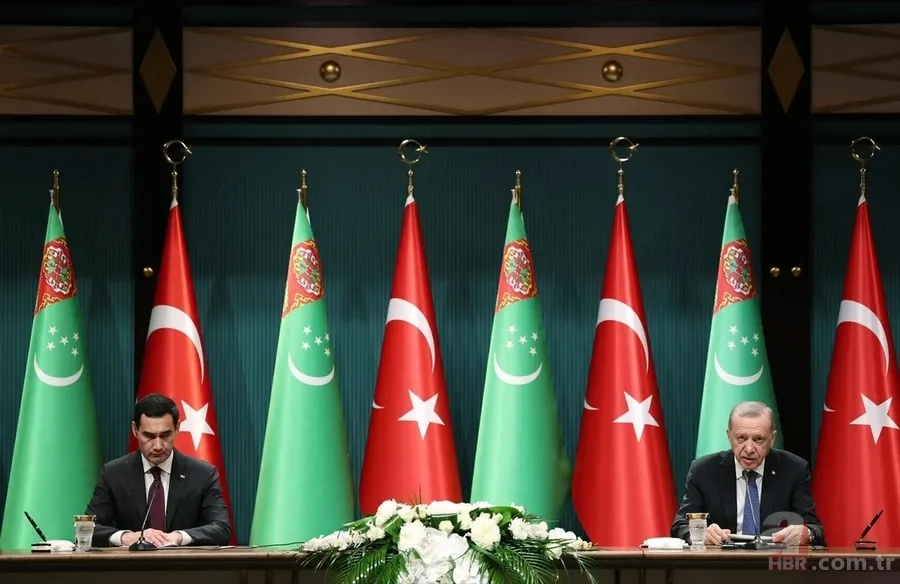 Başkan Erdoğan ile Türkmenistan Devlet Başkanı Berdimuhammedov birbirlerine köpek hediye etti 4