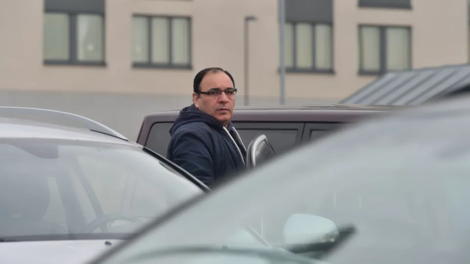 İsveç Türkiye'nin şartlarını kabul etti! FETÖ'cü Bülent Keneş panikledi: Beni iade etmeyin