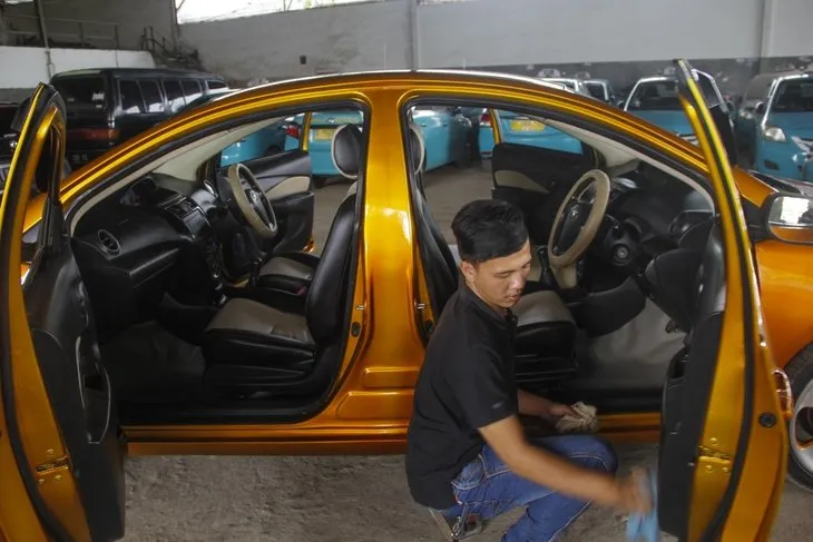 Endonezya’da Geliştirilen ’Çift Yüzlü Araba’