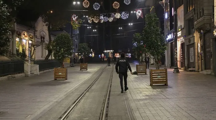 Son dakika: İçişleri Bakanlığından sokağa çıkma kısıtlaması açıklaması - 3