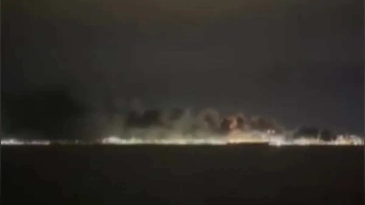 Kocaeli Tüpraş rafinerisinde patlama! Siyah dumanlar gökyüzünü kapladı