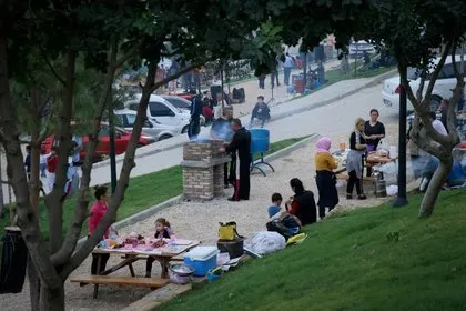 Son dakika: Mangal yasağı kalktı mı? Mangal yakmak yasak mı? Piknik yapmak serbest mi?