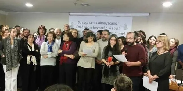 CHP’nin ‘İkinci Yüzyıl Vizyonu’ programında skandallar serisi! CHP’li Böke resmen duyurdu: Sözde barış imzacıları akademisyenler geri dönecek