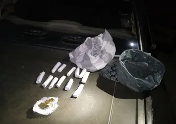 Uyuşturucu satıcılarına gece baskını