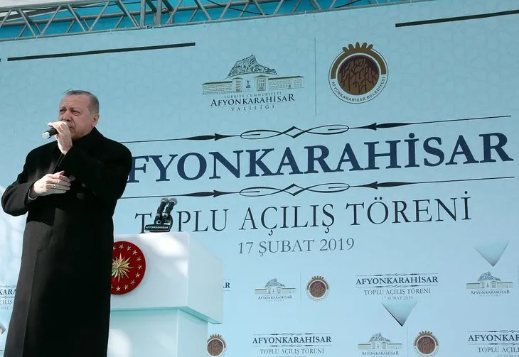 Başkan Erdoğan'ın Afyonkarahisar mitinginden çarpıcı kare!