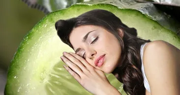 Dilimleyip baş ucunuza koyun! Etkisi inanılmaz! Mışıl mışıl uyutuyor...