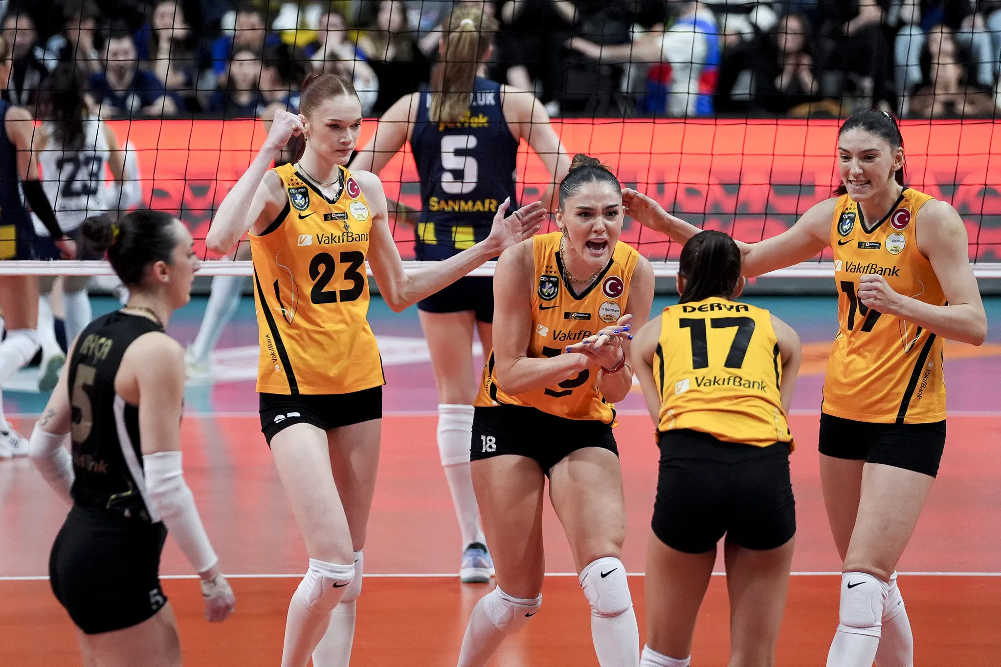 Sultanlar Ligi’nde Şampiyon VakıfBank oldu