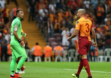 Maicon'dan Galatasaray'a veda mesajı: Sizleri çok seviyorum...