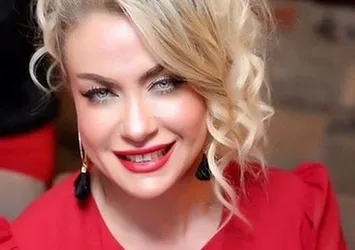Yeliz Yeşilmen'in korku dolu gecesi! Gece yarısı duşa kabin camı patladı
